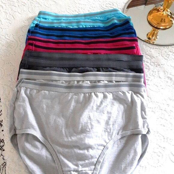 Fruit Of the Loom Women's Panties 5 Pr Sz 7 NWOT - Picture 3 of 5